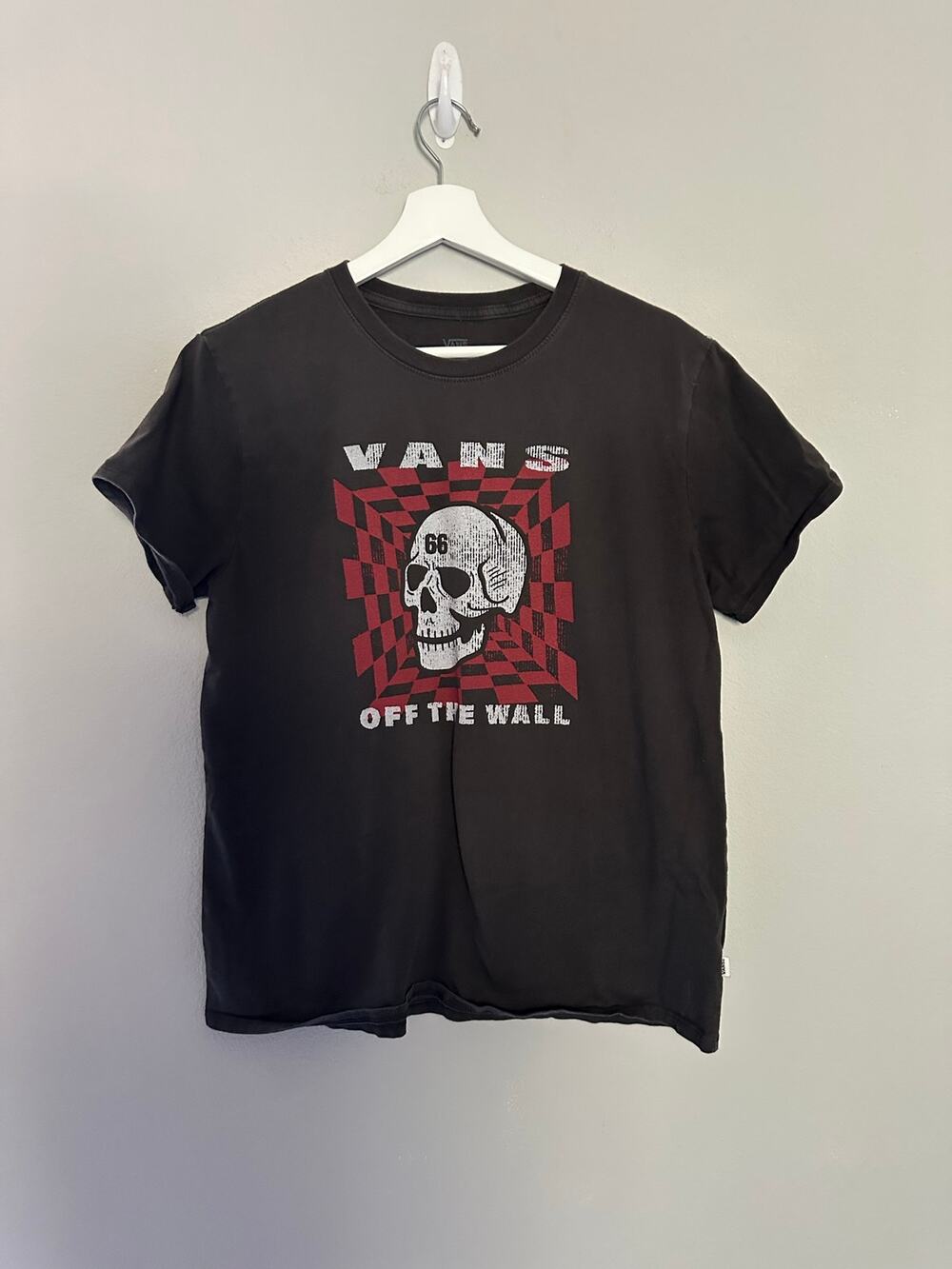 Vans Skull Black Tee size Medium